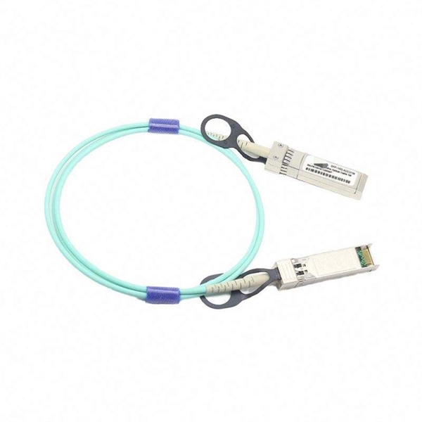 Does the fiber distribution box include a splitter 