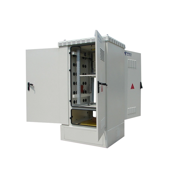 Which manufacturer produces the SXGD optical fiber cable 